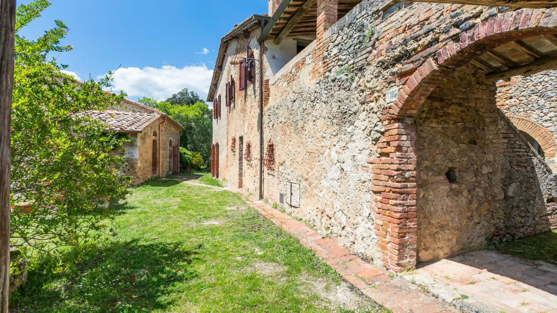 Holiday Home Casino Di Lecceto By Interhome Siena 0*,